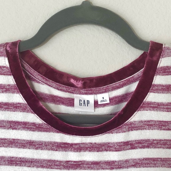 SUMMER CLOSEOUT ☀️ \GAP\• NWT Striped Short Sleeve Top - Picture 4 of 13